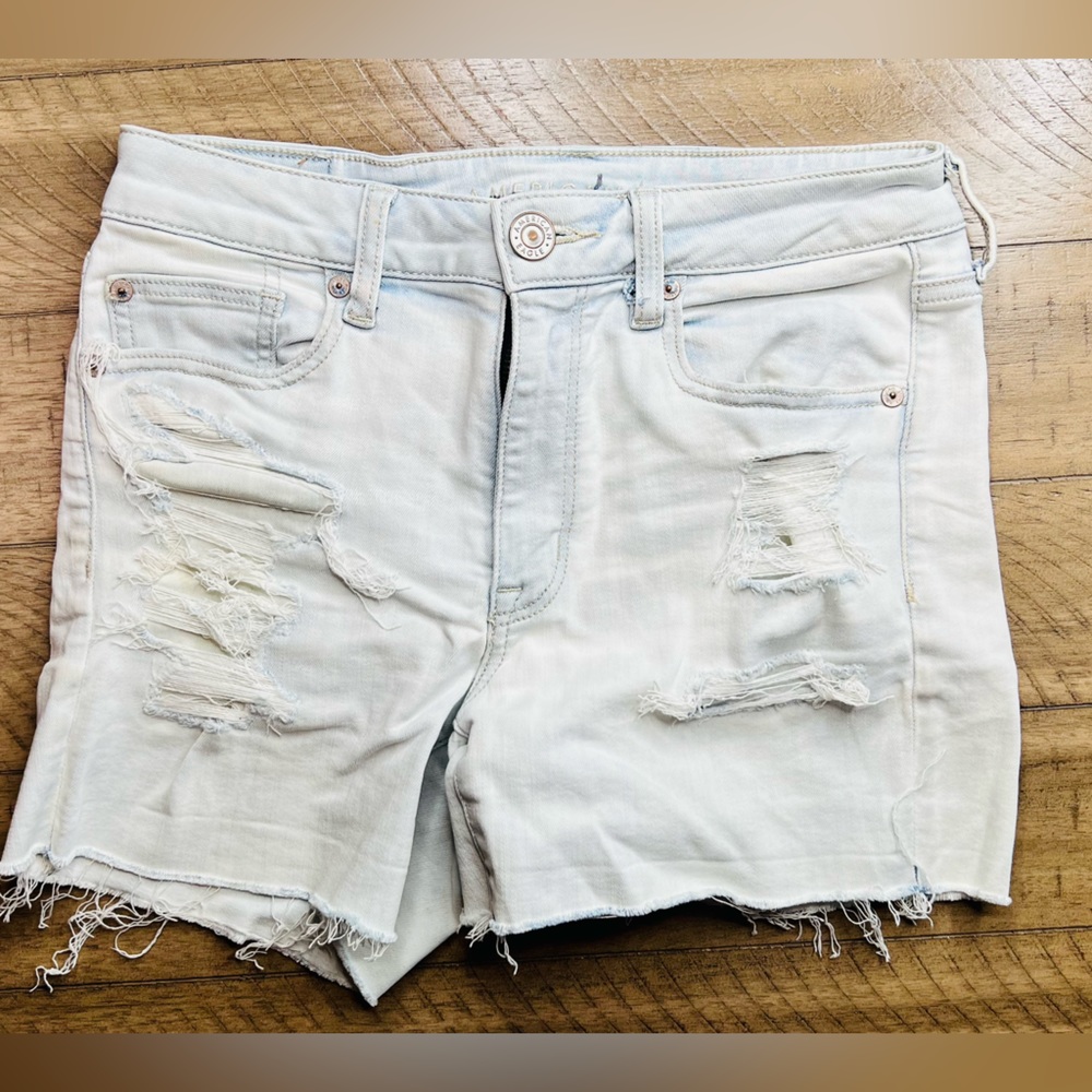 American Eagle Jean Shorts - Size 6